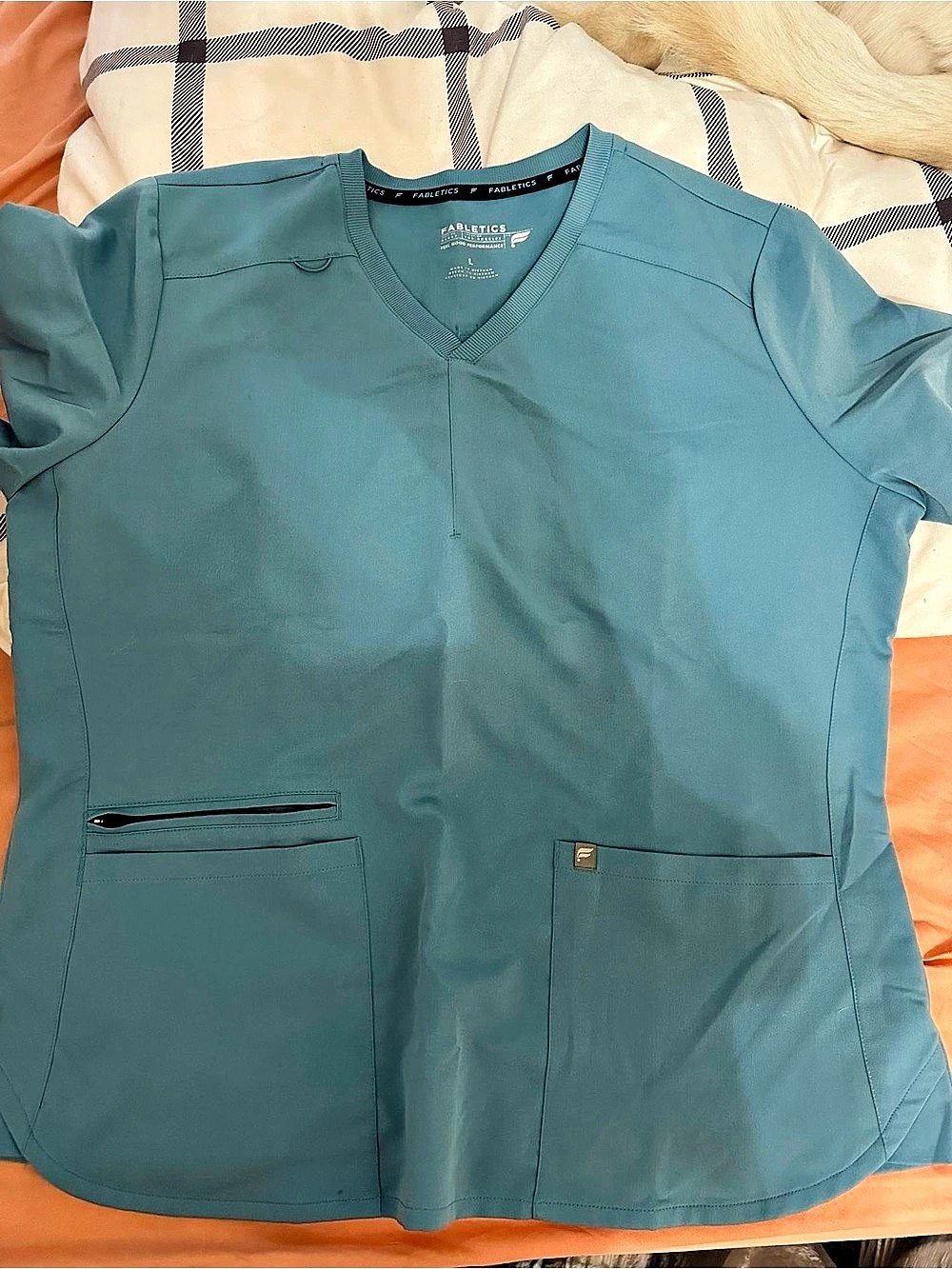 Fabletics aqua teal blue Women's V-Neck Scrub Top large